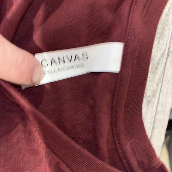 Bella Canvas Christmas T Shirt XL Graphic North Pole Brewing Co Holiday Spirits - Picture 4 of 8